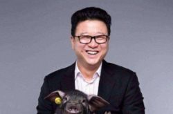 前有网易养猪,后有京东种菜,互联网公司为何